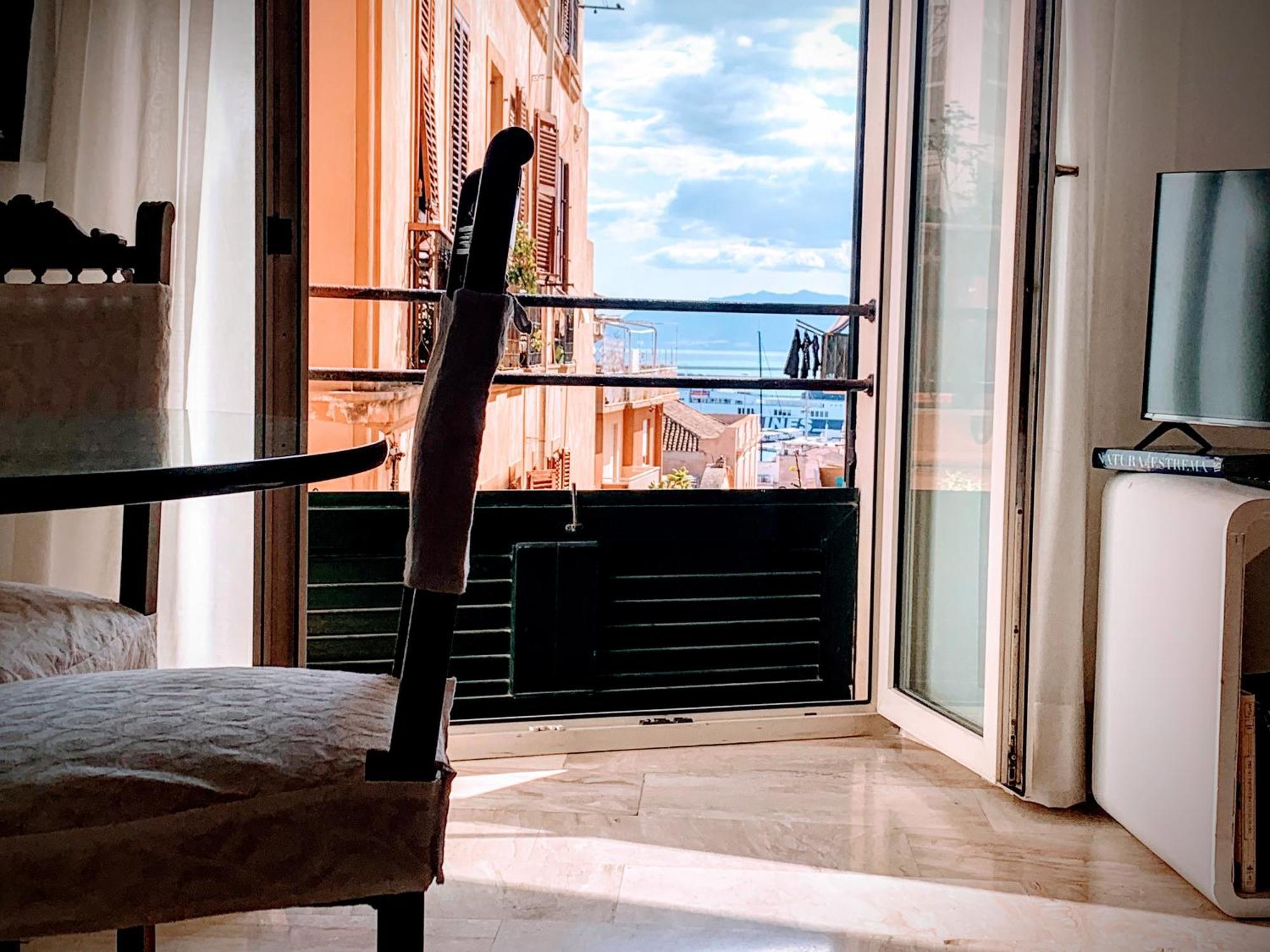 Panorama Di Mare Suite Via Cima Cagliari Centro Bagian luar foto